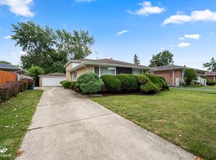 235 Abbott Ave, Chicago Heights, IL 60411