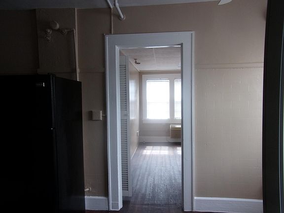 2nd image of 216 5th Ave N APT 205