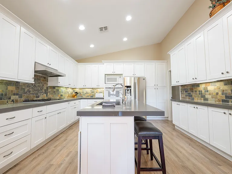 80395 Green Hills Dr — Photo 8
