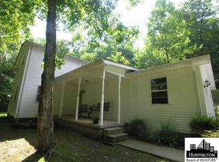 4269 Hughes Branch Rd, Huntington, WV 25701