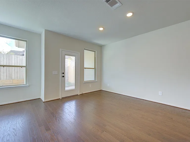 10329 Harmon Smith Dr — Photo 25