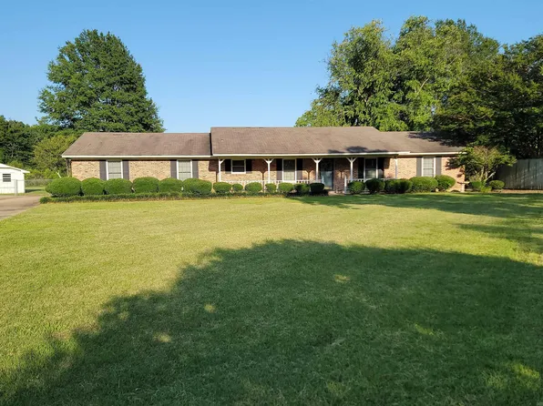 1 Adcock Cir, McGehee, AR 71654