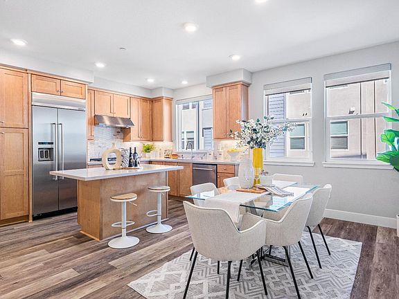 4th image of 2915 Corvin Dr #161
