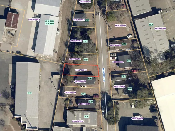 2528 Highpoint Rd, North Charleston, SC 29405