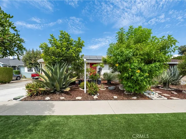 19211 Schoolcraft St, Reseda, CA 91335