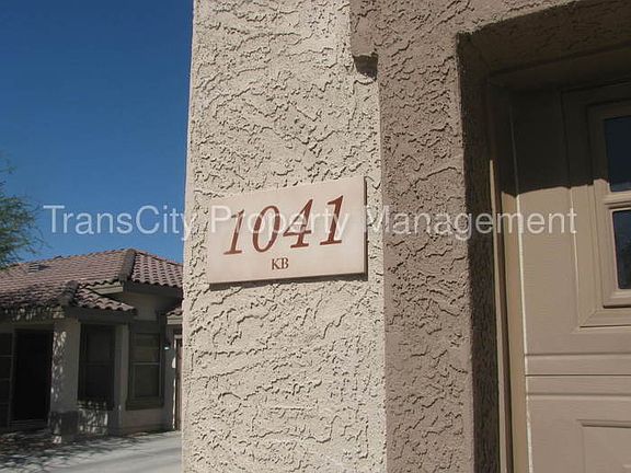 2nd image of 1041 S Bogle Ct