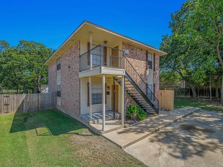 1202 Vinyard Ct #B — Photo 10
