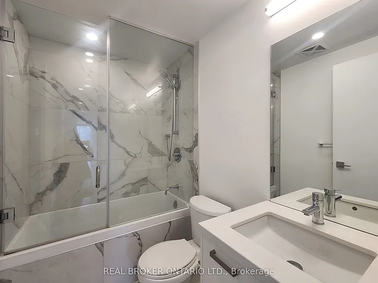 55 Ontario St #1208 — Photo 14