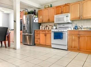 159 Elliot St, Worcester, MA 01604