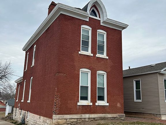 2nd image of 1001 Kentucky St #B