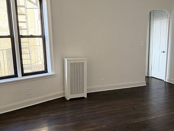 3rd image of 80 Winthrop St APT Y5