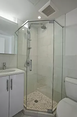 Rented by REAL New York | media 21