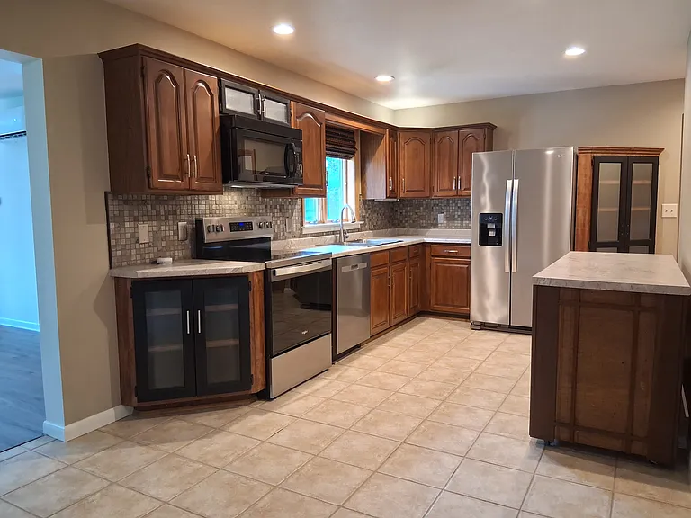 62 Verna Rd — Photo 6