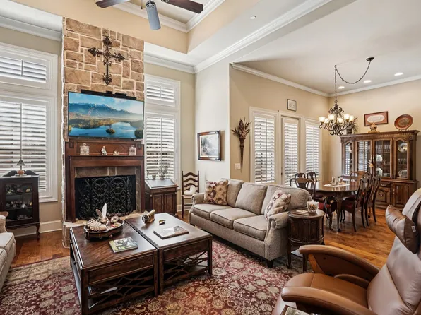 310 Watermere Dr Unit 310, Southlake, TX 76092