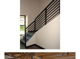 333 S Kansas St #202, Edwardsville, IL 62025