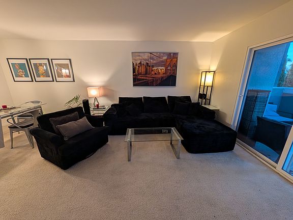 2nd image of 3542 Shoreline Bluff Ln