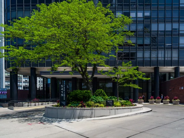5415 N Sheridan Rd APT 1209, Chicago, IL 60640