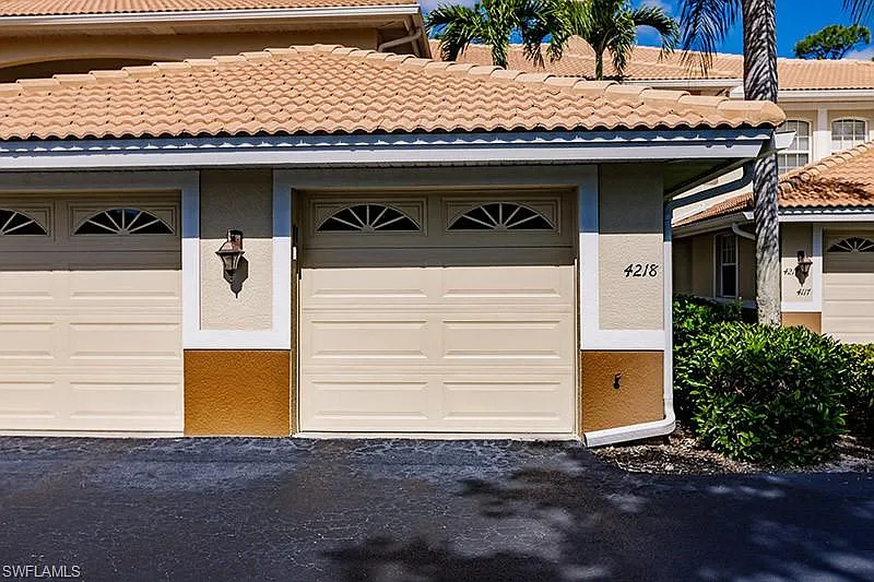 2 bed, 2.0 bath, 1476 sqft, $7,500 — Photo 2