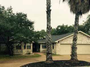 3112 Traylor Blvd, Rockport, TX 78382
