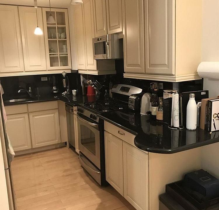 1st image of 77 E 12th St APT 2D