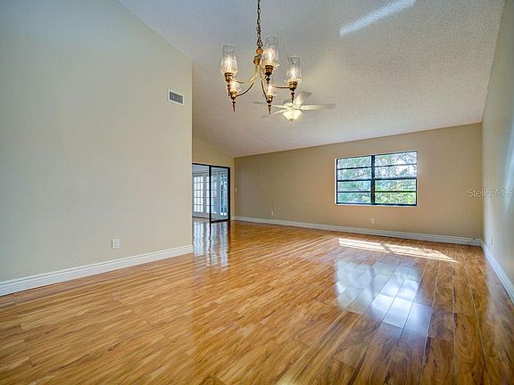4th image of 9878 Lake Seminole Dr W