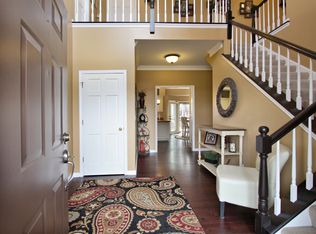 1412 Conan Doyle Rd, Naperville, IL 60564