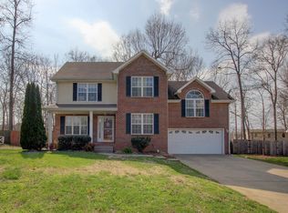 1563 Barrywood Cir W, Clarksville, TN 37042