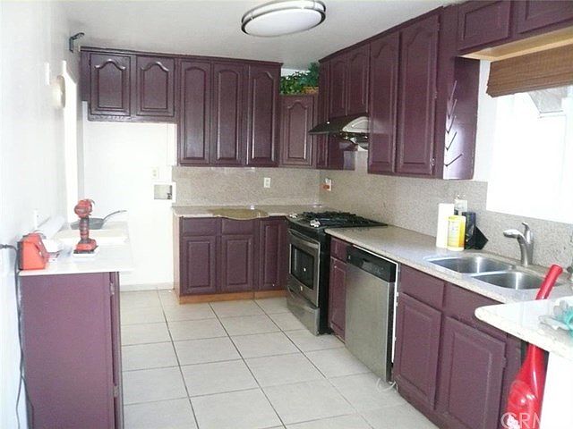 2nd image of 11802 Seacrest Dr