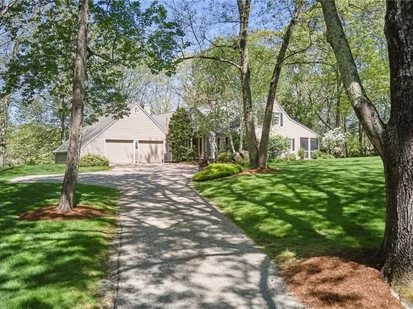 54 Clipper Point Rd, Mystic, CT 06355