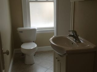 27 Summit St APT 1, South Portland, ME 04106