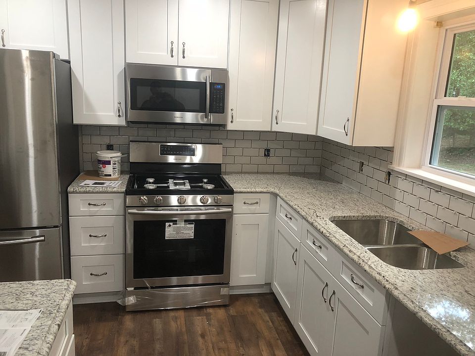 2nd image of 180 Chester Ln