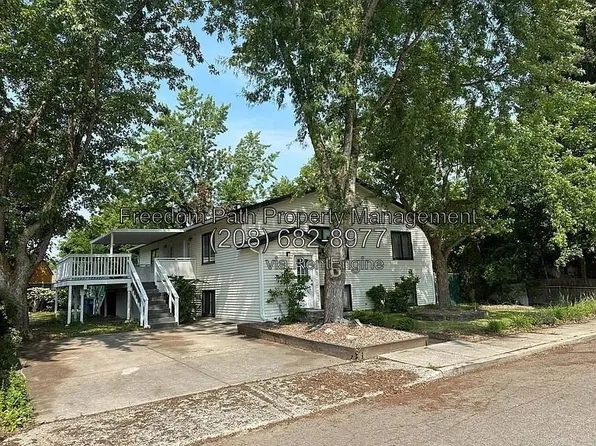 1223 N 11th St, Coeur D Alene, ID 83814