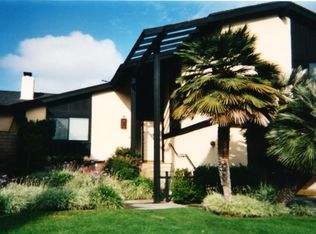 830 Hacienda Dr, Riverside, CA 92507