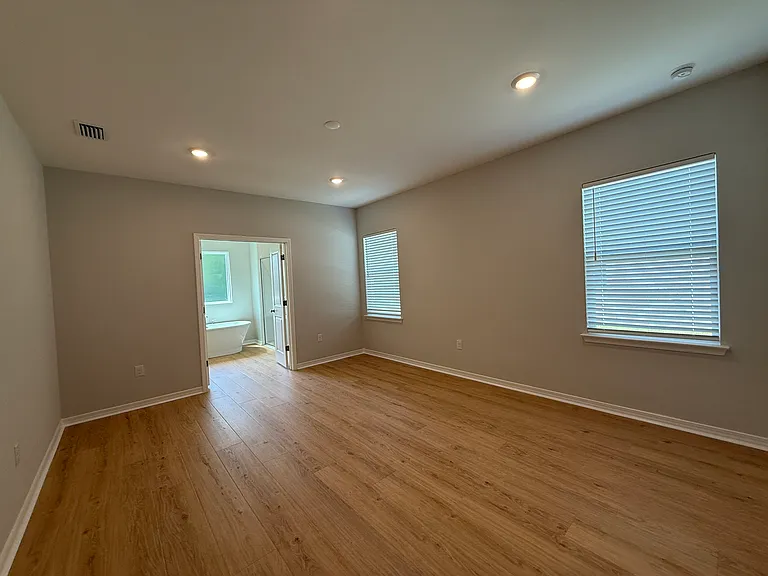 23903 Dominus Dr — Photo 6