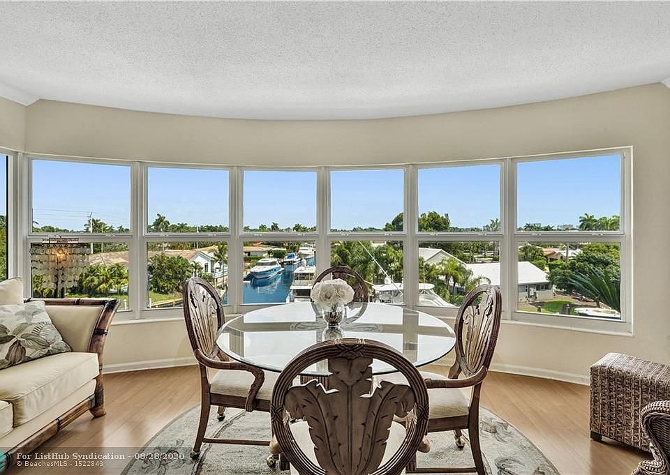 1st image of 5100 Bayview Dr APT 405