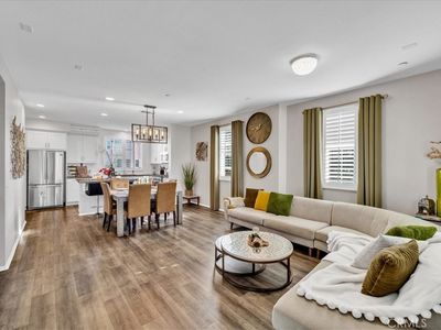 1038 Savi Dr #101, Corona, CA, 92878