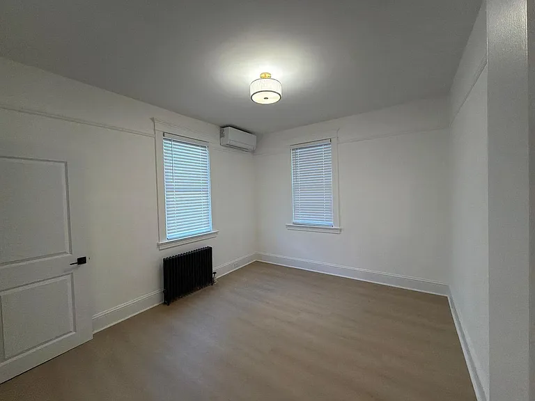 309 S 2nd Ave — Photo 35