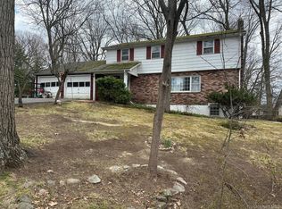 13 Ashwood Terrace, Newburgh, NY 12550