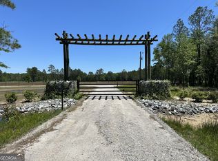 384 Rogers Cemetery Rd, Claxton, GA 30417