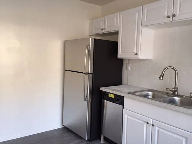 1033 S Westlake Ave — Photo 26