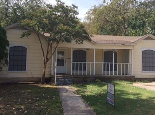 1125 Stella St, Irving, TX 75060