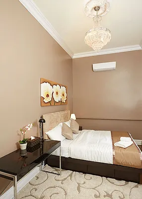 Rented by Townhouse Apartments | media 8