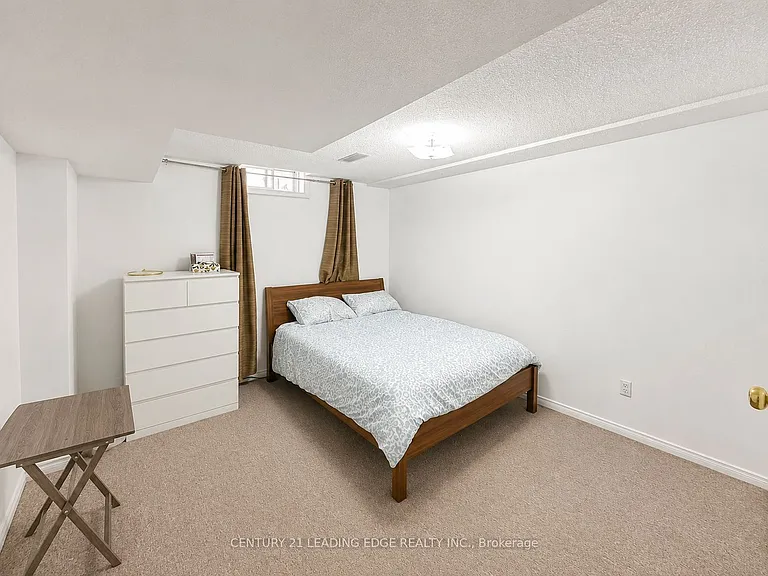 48 Foxfield Cres #BASEMENT — Photo 5