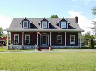 709 Finks St, Mena, AR 71953