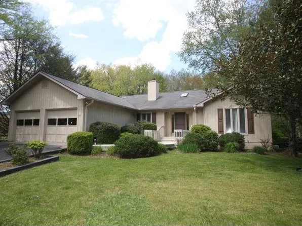 77 Needlepine Ln, Sapphire, NC 28774