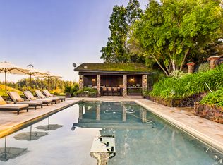 3225 W Dry Creek Rd, Healdsburg, CA 95448