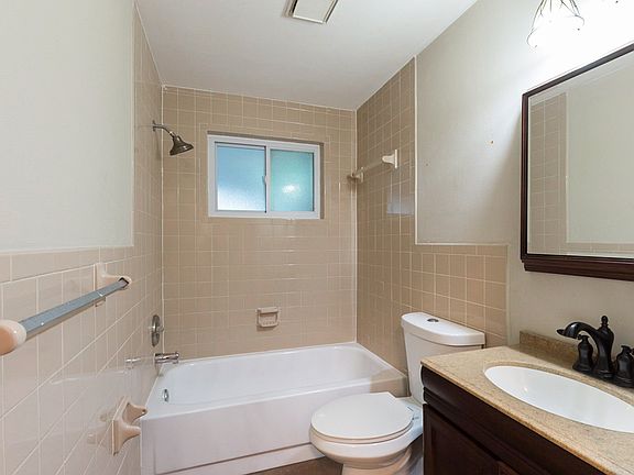 4th image of 6230 Seaford Dr