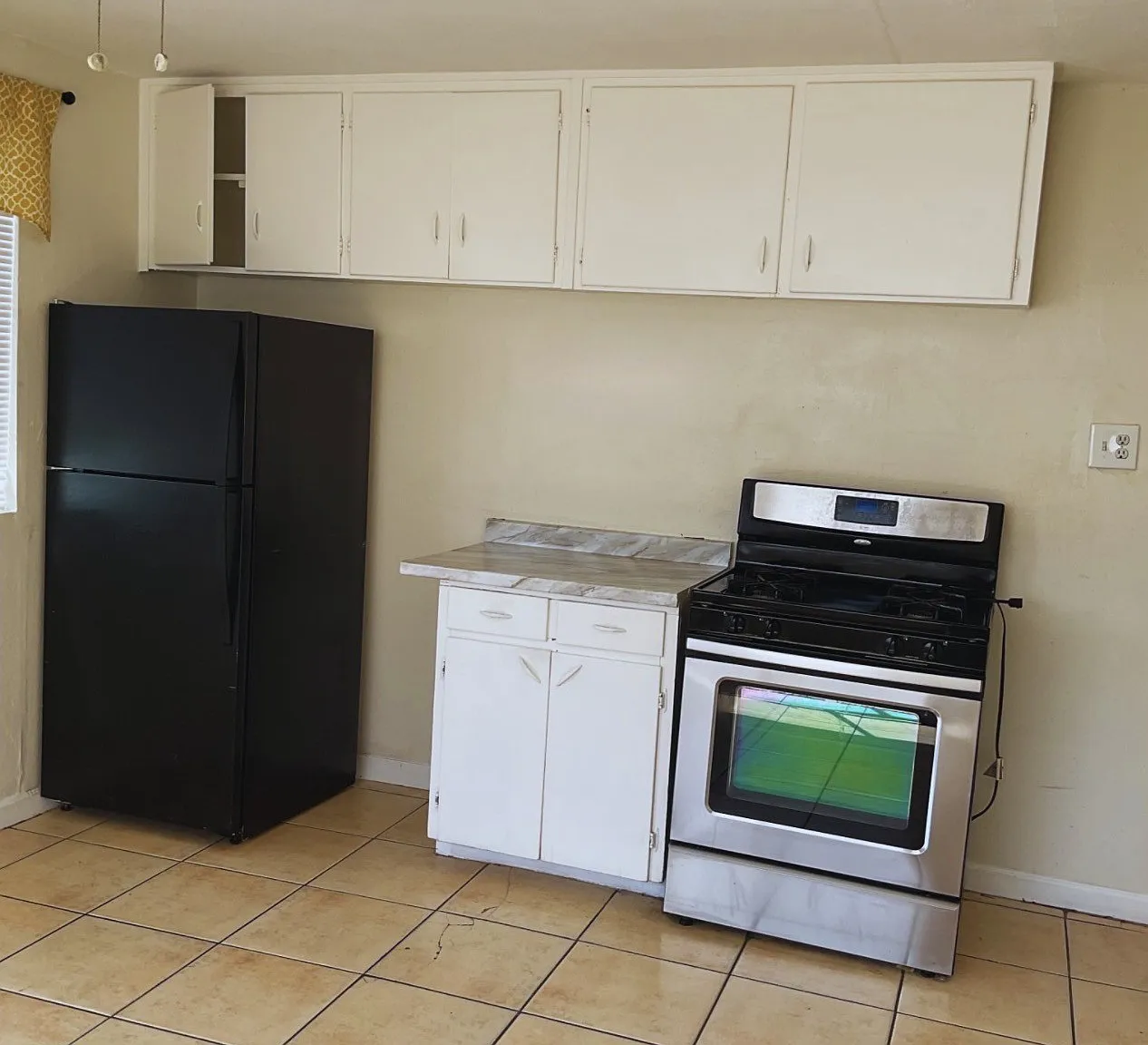 1 bed, 720 sqft, $900 — Photo 2