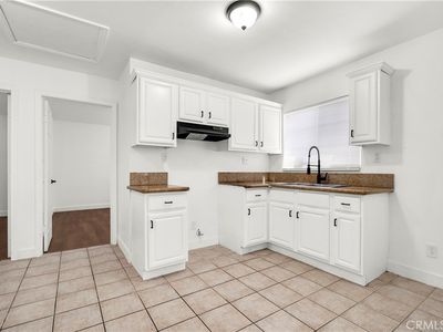 125 W Tichenor St, Compton, CA, 90220