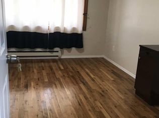 7-04 123rd St, College Point, NY 11356